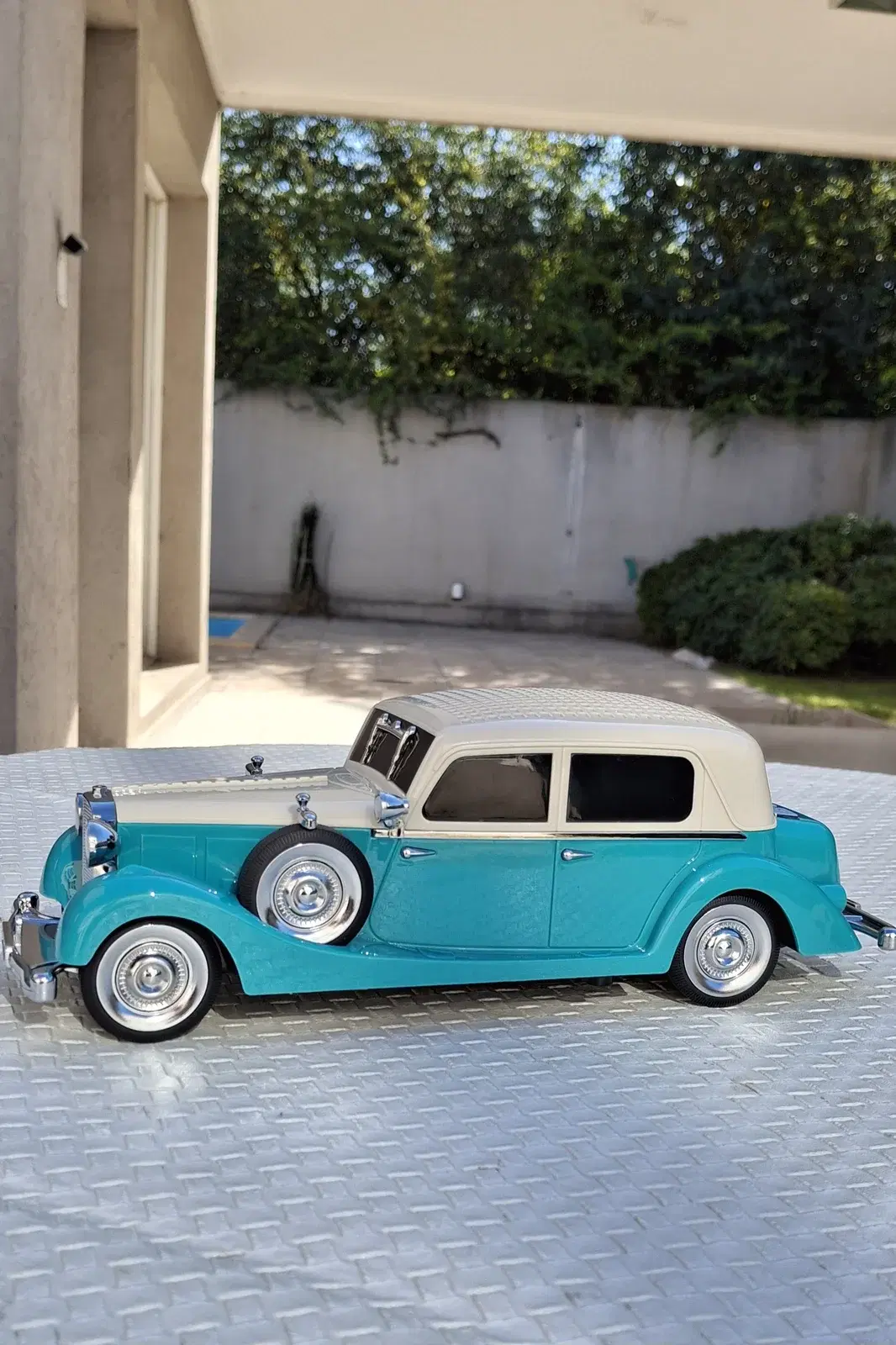 AUTO PARLANTE ViNtAgE Mercedes-Benz 500K / 540K Sedan / Cabriolet Esmeralda c/ Beige 3