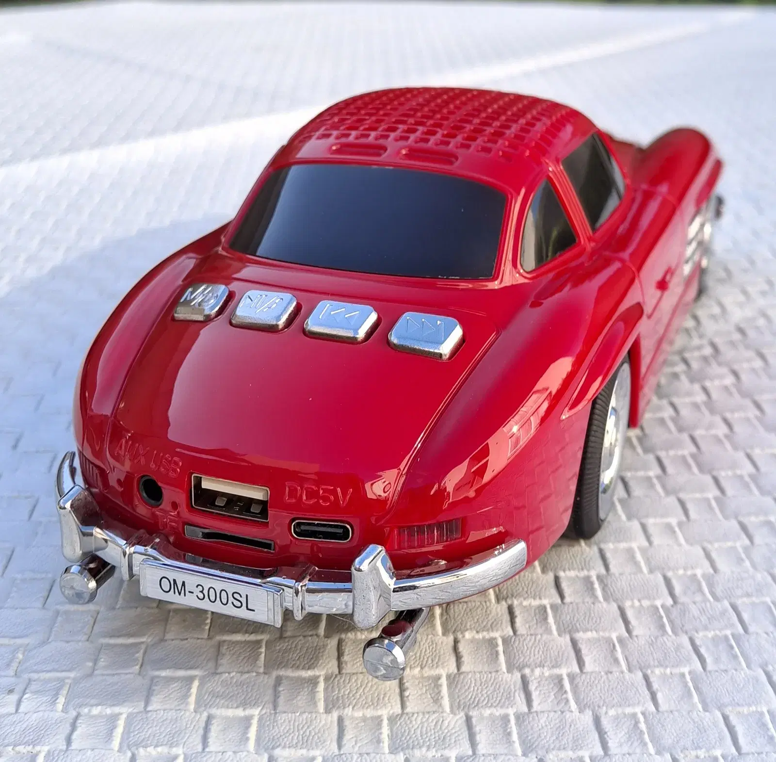AUTO PARLANTE ViNtAgE Mercedes-Benz 300 SL Coupe Rojo 3