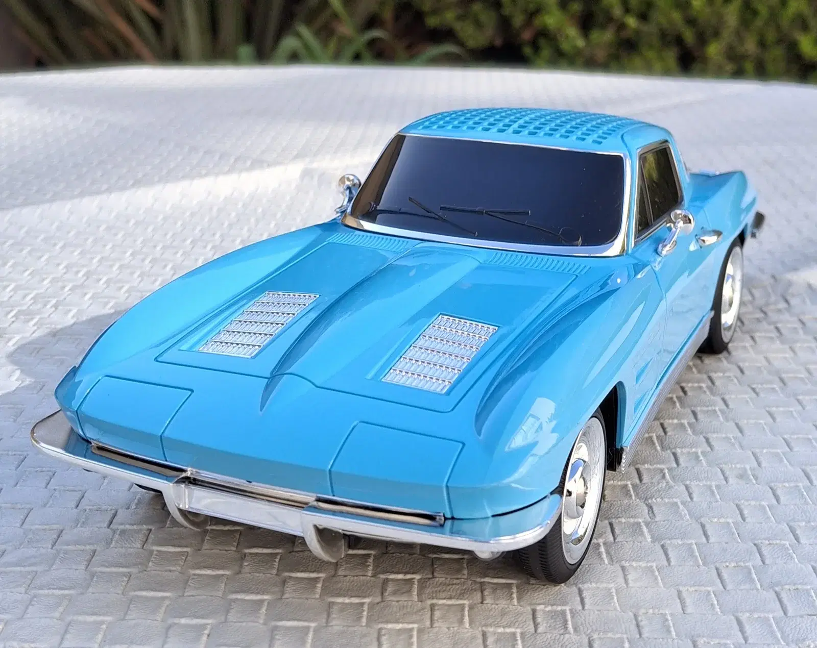 AUTO PARLANTE ViNtAgE Chevrolet Corvette Sting Ray Coupe (C2) Celeste