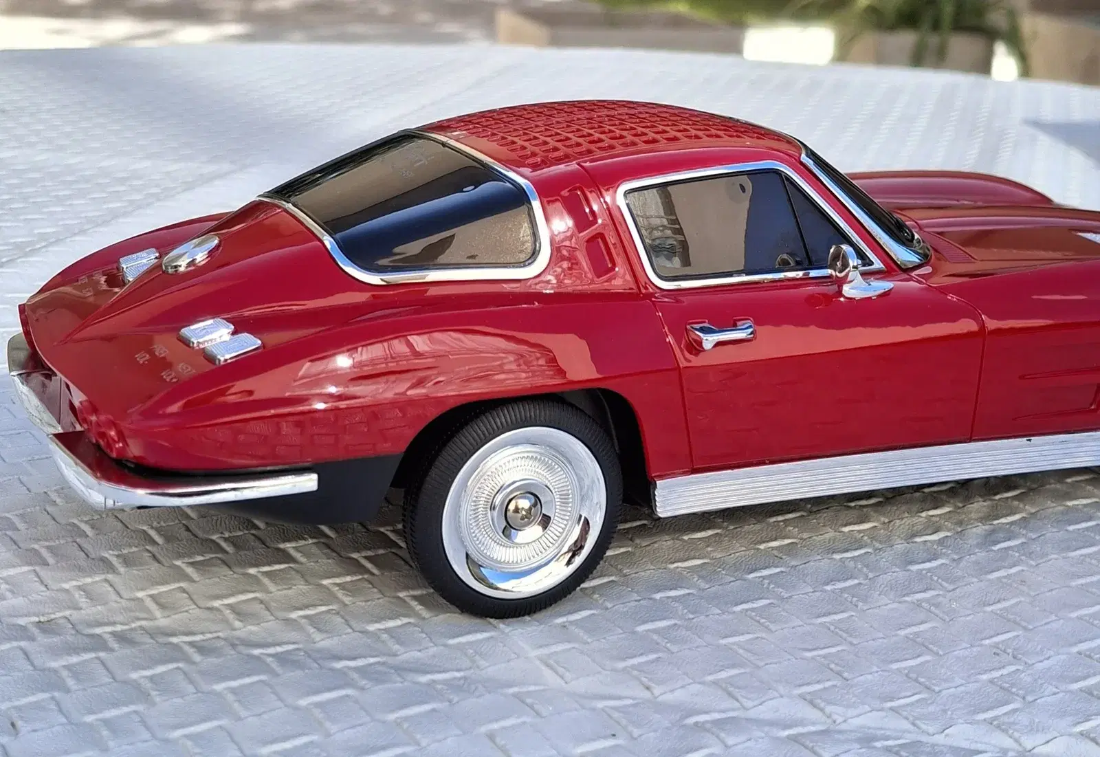 AUTO PARLANTE ViNtAgE Chevrolet Corvette Sting Ray Coupe (C2) Rojo 6