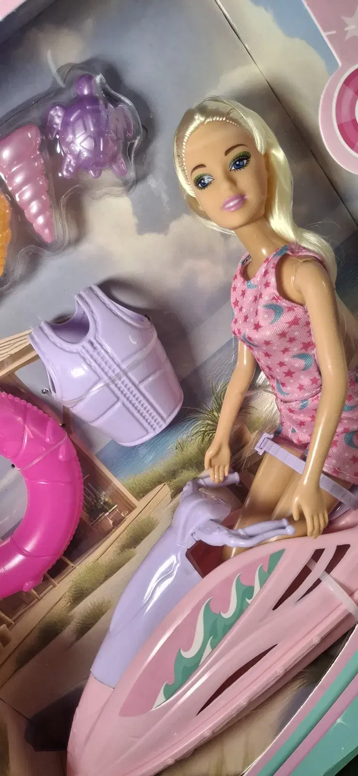 MUÑECA TINY Y SU MOTO DE AGUA 3