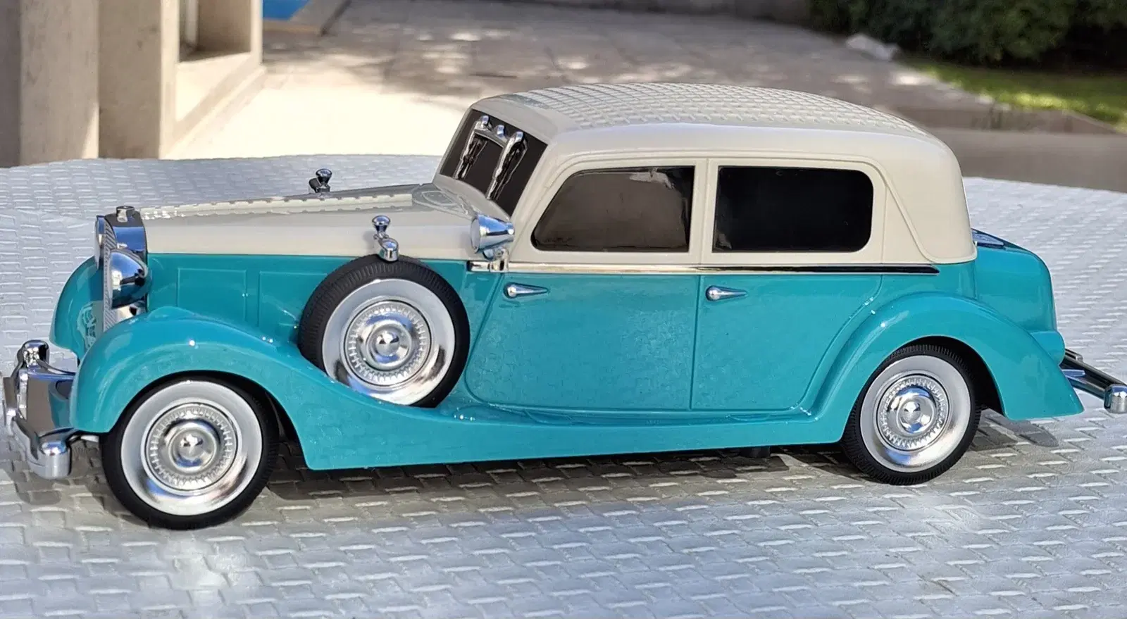 AUTO PARLANTE ViNtAgE Mercedes-Benz 500K / 540K Sedan / Cabriolet Esmeralda c/ Beige 4