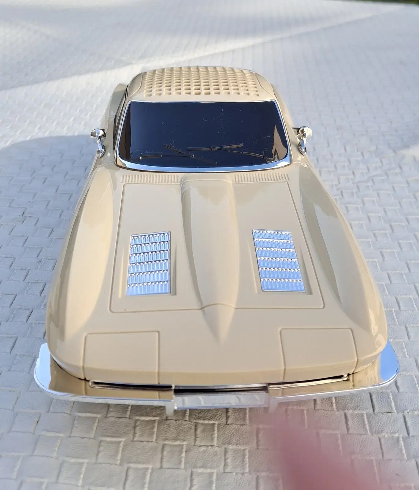 AUTO PARLANTE ViNtAgE Chevrolet Corvette Sting Ray Coupe (C2) Beige 4