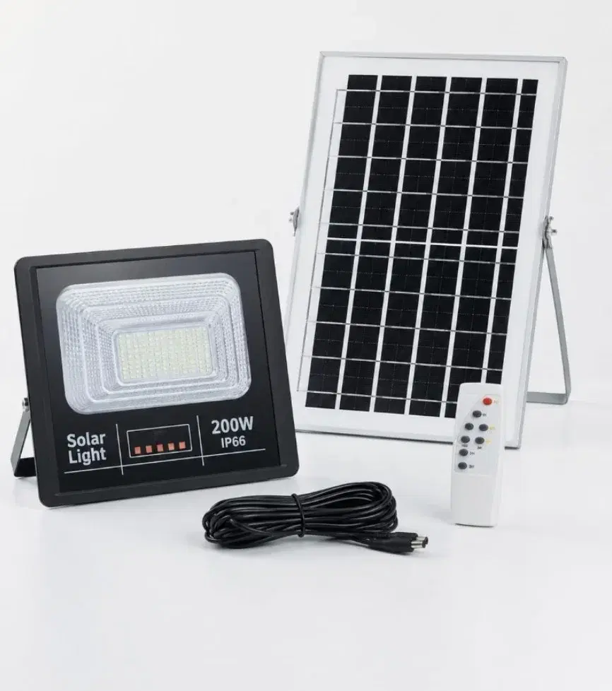 REFLECTOR SOLAR LED 200w